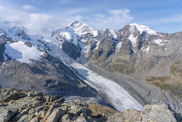 Gallery Image 1 - Mountain View